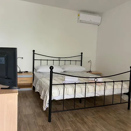Apartments Tajana Novigrad Istria Extérieur photo