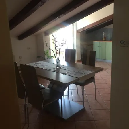 Apartments Tajana Novigrad Istria Extérieur photo