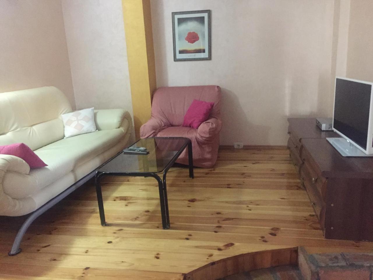 Tajana Apartment *
